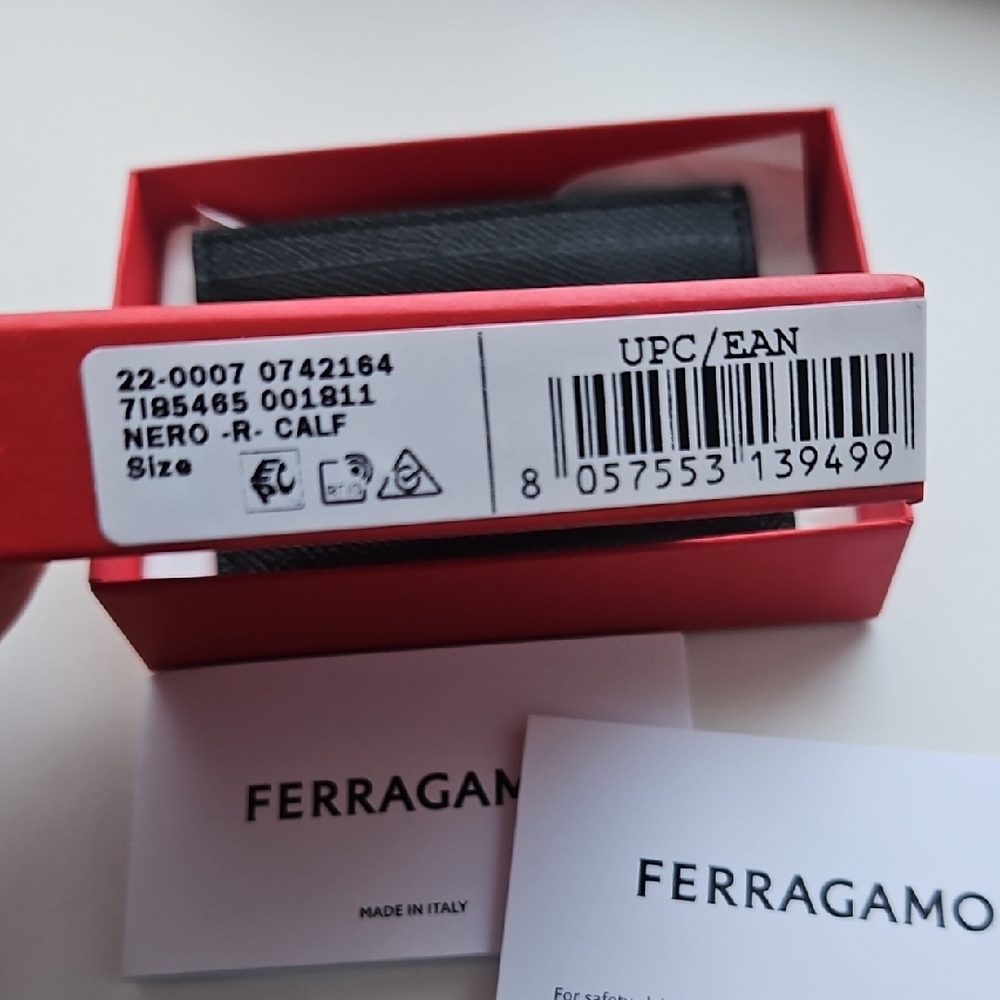 Salvatore Ferragamo Black Card Holder with Gold Accent - Picture 2 of 4